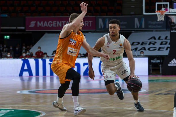 表现堪称世 表现堪称世